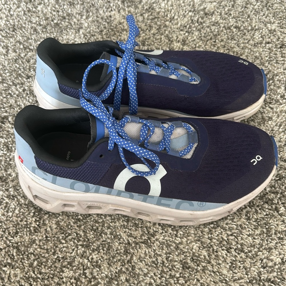 ON Running Cloud Monster